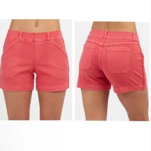 SPANX STRETCH TWILL SHORTS 4” pull on slimming casual chino Island red NWT sz S